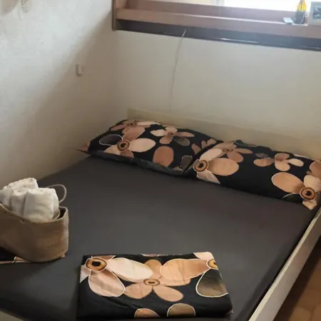 Nona Ruzica Apartamento Vis